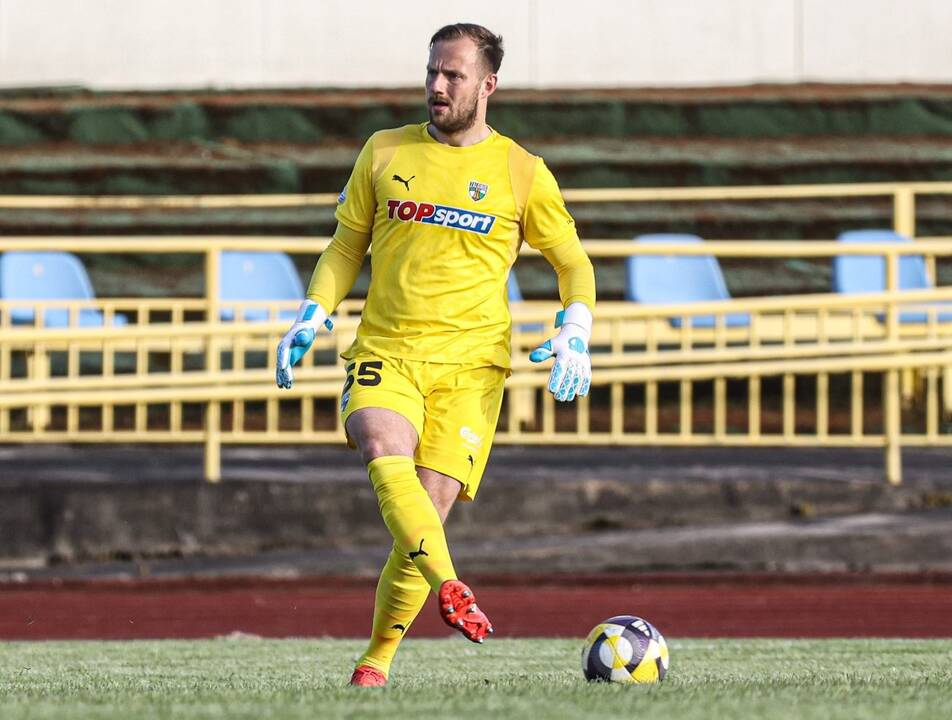 Įvarčiai: „Hegelmann“ futbolininkas V. Armalas du kartus nuginklavo šiauliečių vartininką G. Baliutavičių.