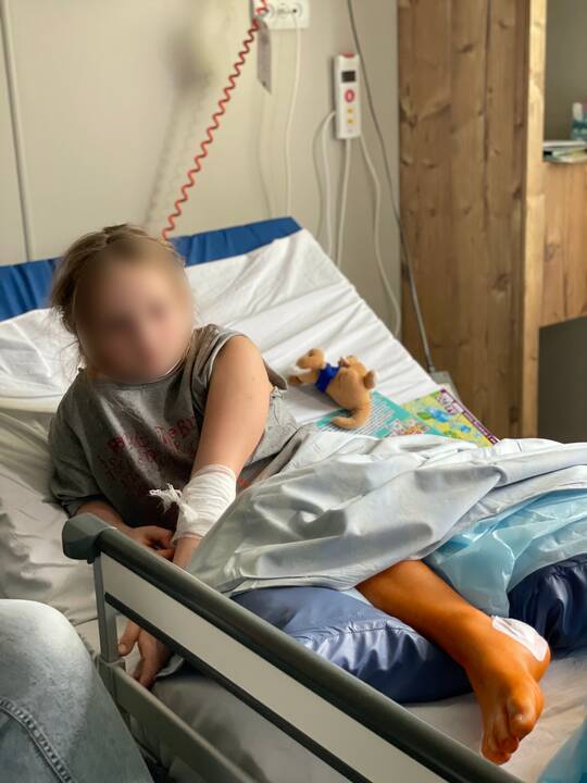 Ukrainos medikų kasdienybė: nuotraukos iš vaikų ligoninės Kyjive