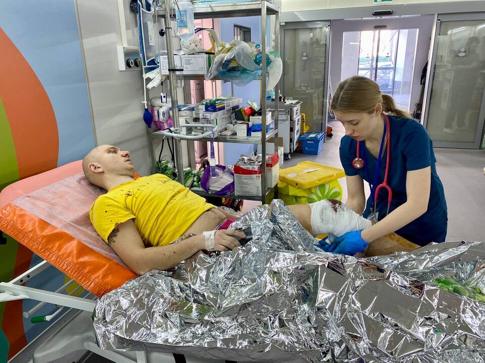 Ukrainos medikų kasdienybė: nuotraukos iš vaikų ligoninės Kyjive