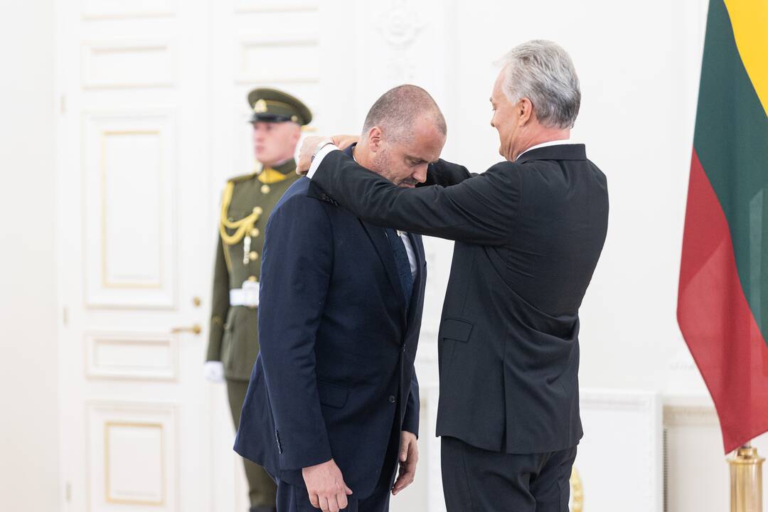 Lietuvos Respublikos Prezidentas G. Nausėda įteikė valstybės apdovanojimus