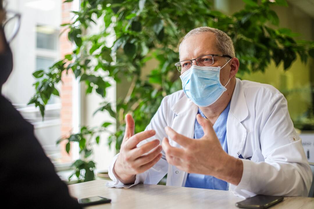 Situacija: anot dr. R. Bolio, susirgimų širdies ligomis nemažėja, tačiau vidutinis žmonių amžius ilgėja dėl didesnių medicinos galimybių.