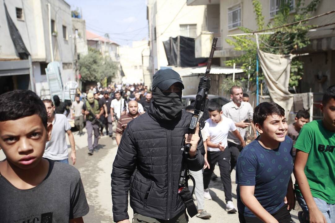 Per „Hamas“ puolimą Izraelyje buvo sužeisti mažiausiai 2 156 izraeliečiai