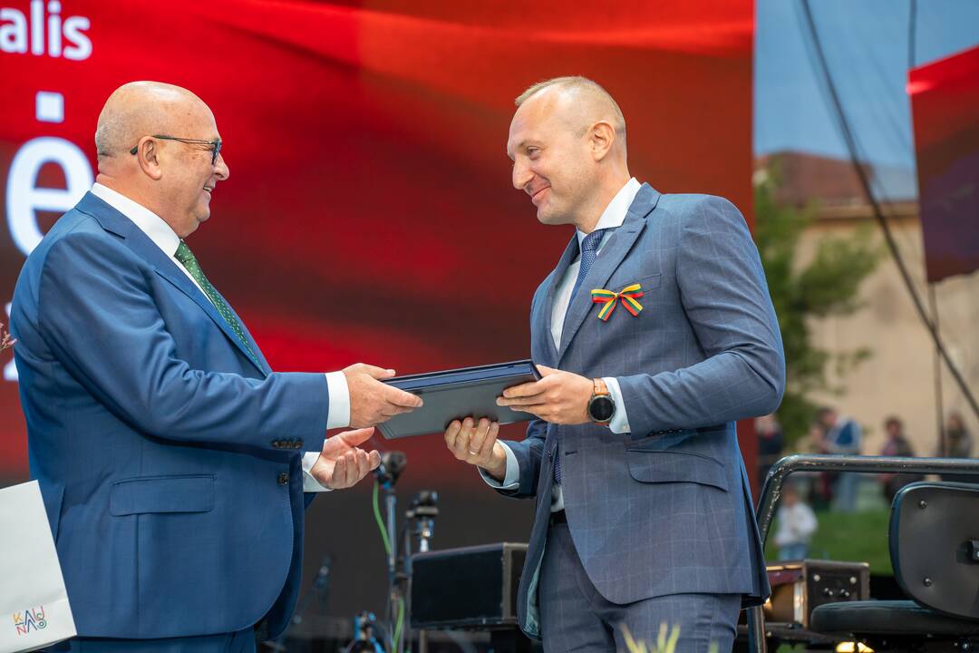 Kauno miesto savivaldybės apdovanojimų įteikimas