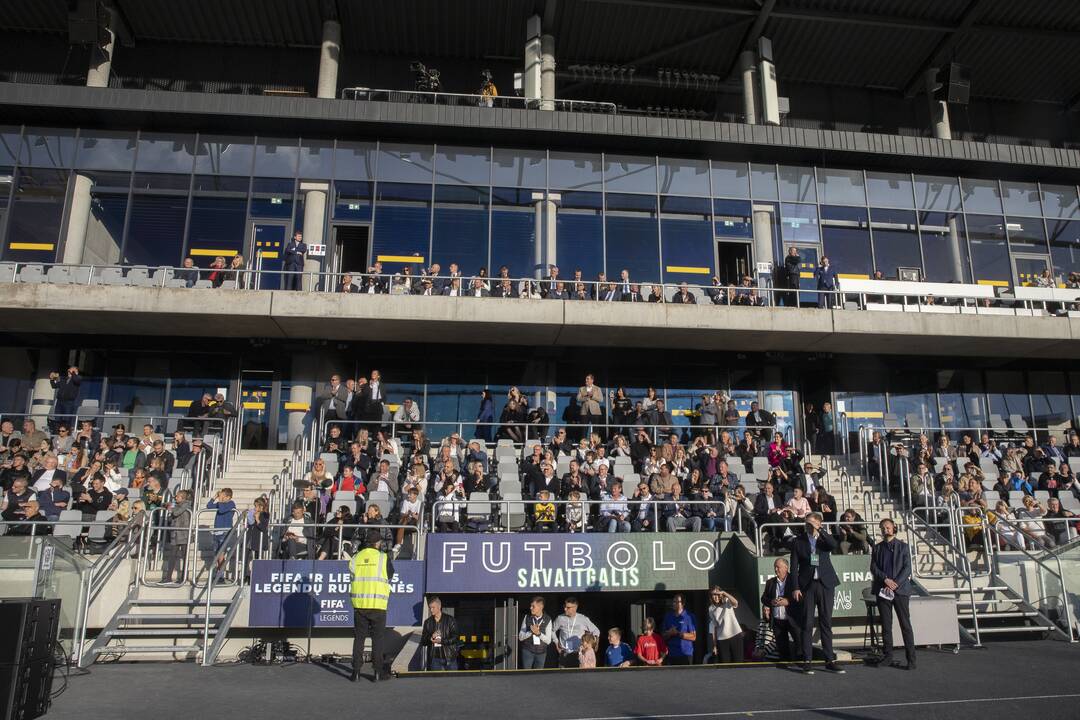 Kauno S. Dariaus ir S. Girėno stadione įvyko Lietuvos ir FIFA futbolo legendų rungtynės