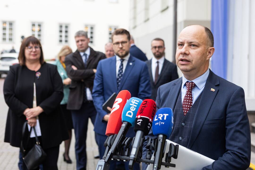 Prezidentas susitiko su Seimo opozicinių frakcijų seniūnais