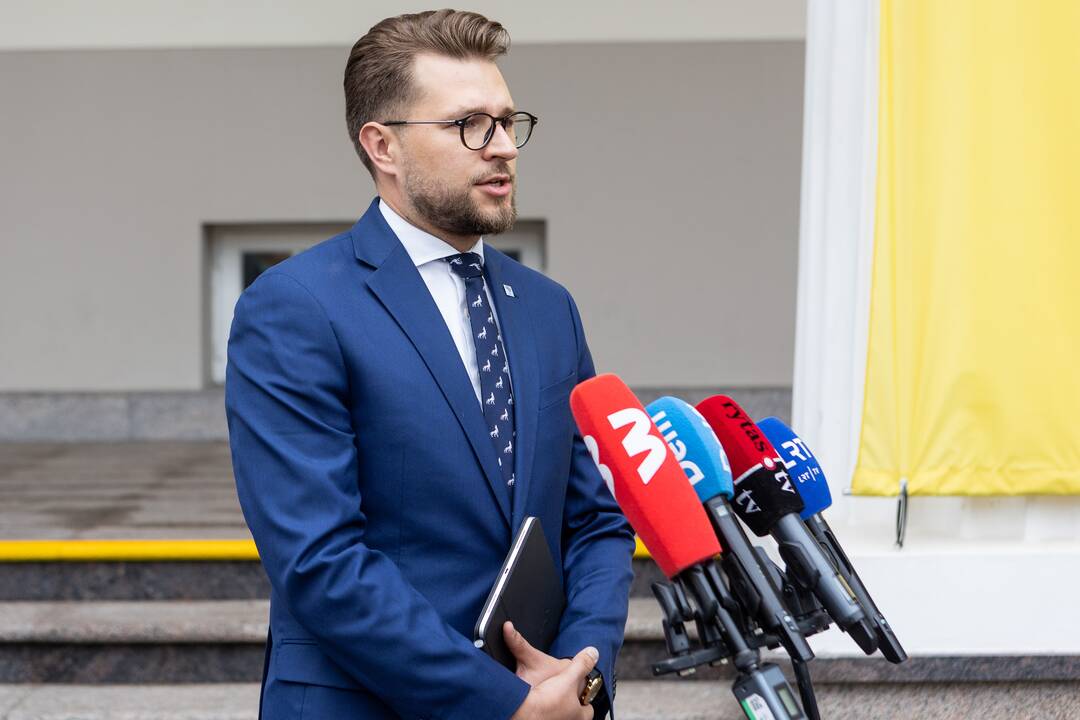 Prezidentas susitiko su Seimo opozicinių frakcijų seniūnais