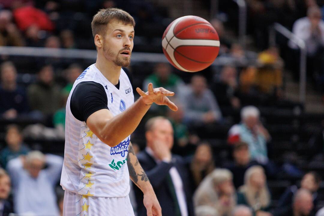 „Žalgiris“ – „Pieno žvaigždės“ 84:61