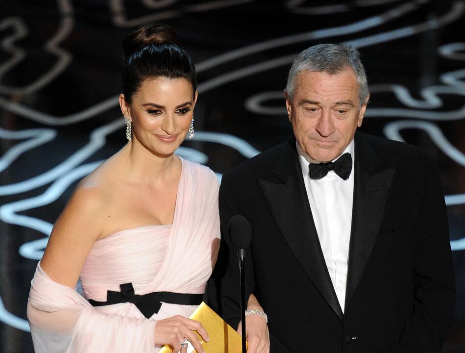 1943 m. gimė JAV aktorius, „Oscaro“ laureatas Robertas De Niro