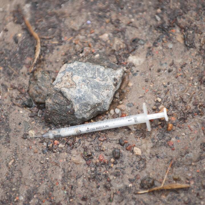Vilniuje, įtariama, perdozavęs narkotikų, mirė vyras