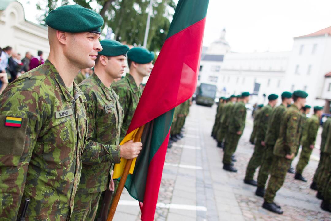 Lietuvos kariai dalyvaus tarptautinėse oro pajėgų pratybose Čekijoje
