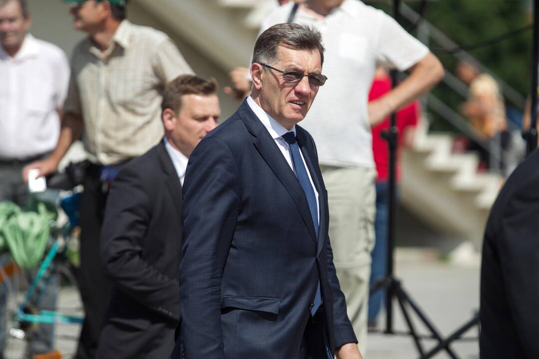Premjero pareiškimas dėl italų ministrės nustebino Lietuvos parlamentarus