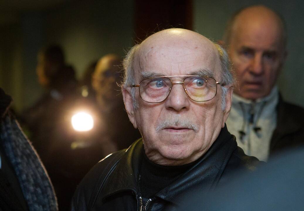 Ar mirtiną avariją sukėlęs aktorius P. Dimša išsisuks nuo belangės?