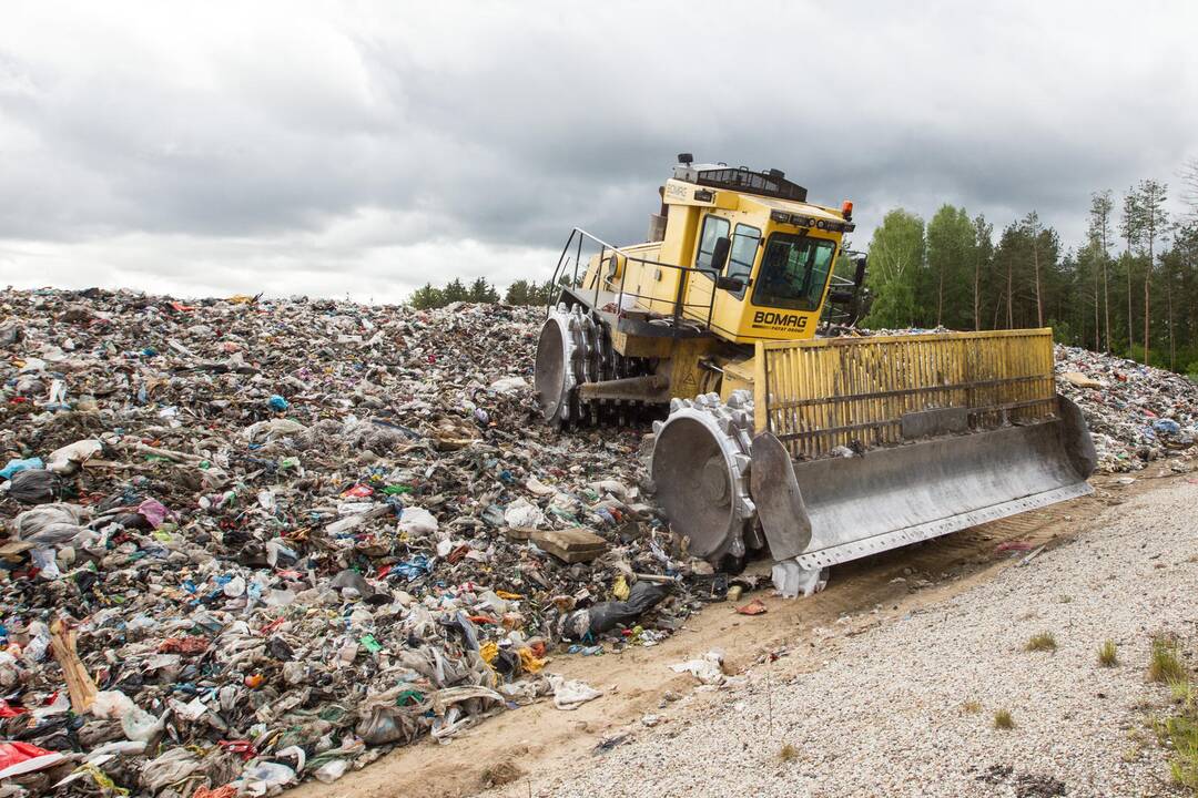 Ministras dėl Vilniaus atliekų krizės kaltina savivaldybę