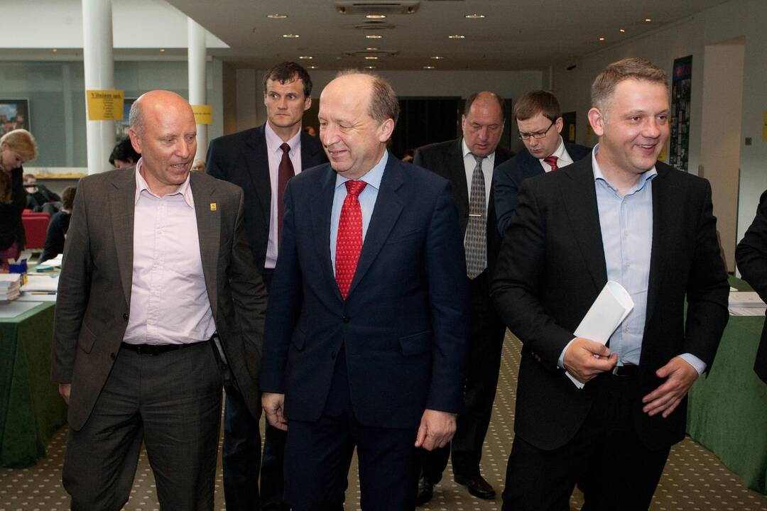 Konservatoriai ir liberalai svajoja: 45 ir 30 vietų Seime