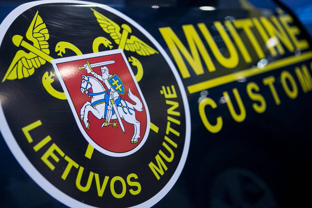 Baltarusis bandė apmauti muitininkus