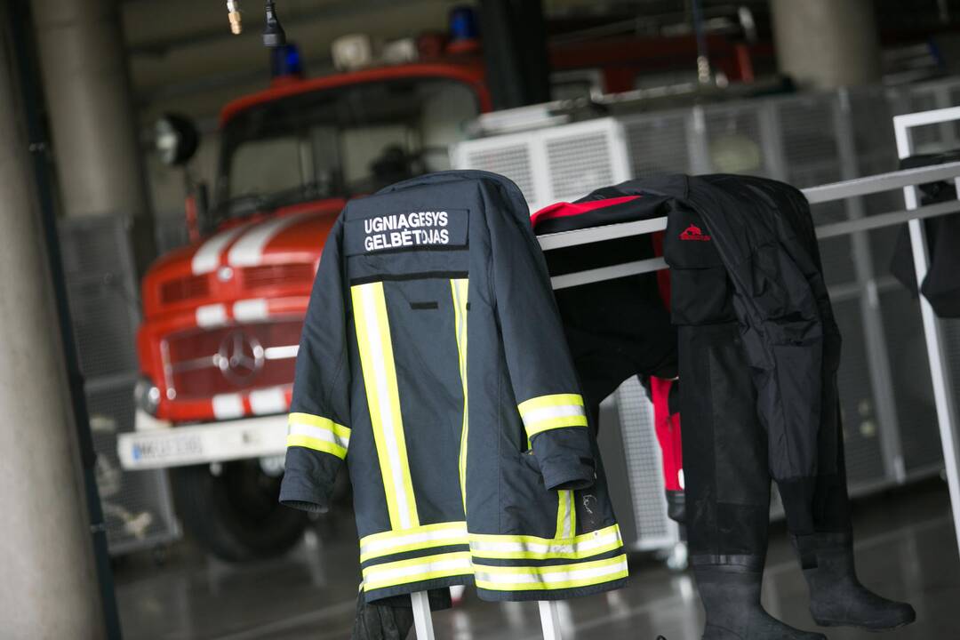 Naudotų gaisrinių automobilių pirkimuose STT nustatė sisteminės korupcijos rizikas