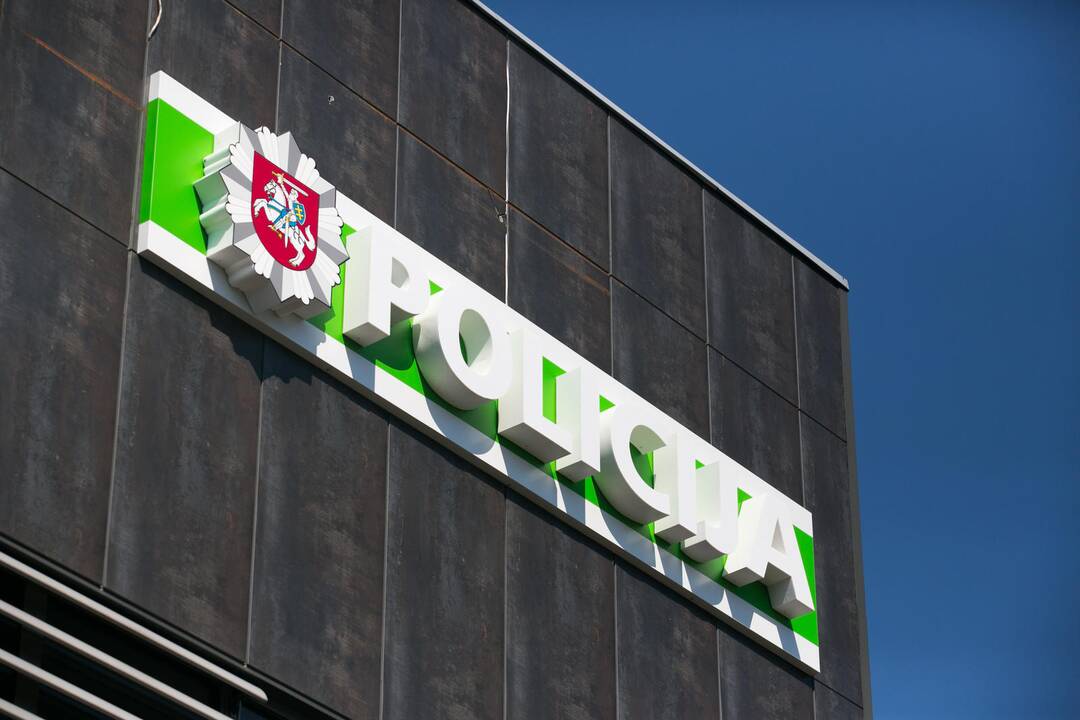 Elektrėnų policininkas pripažintas kaltu dėl piktnaudžiavimo 