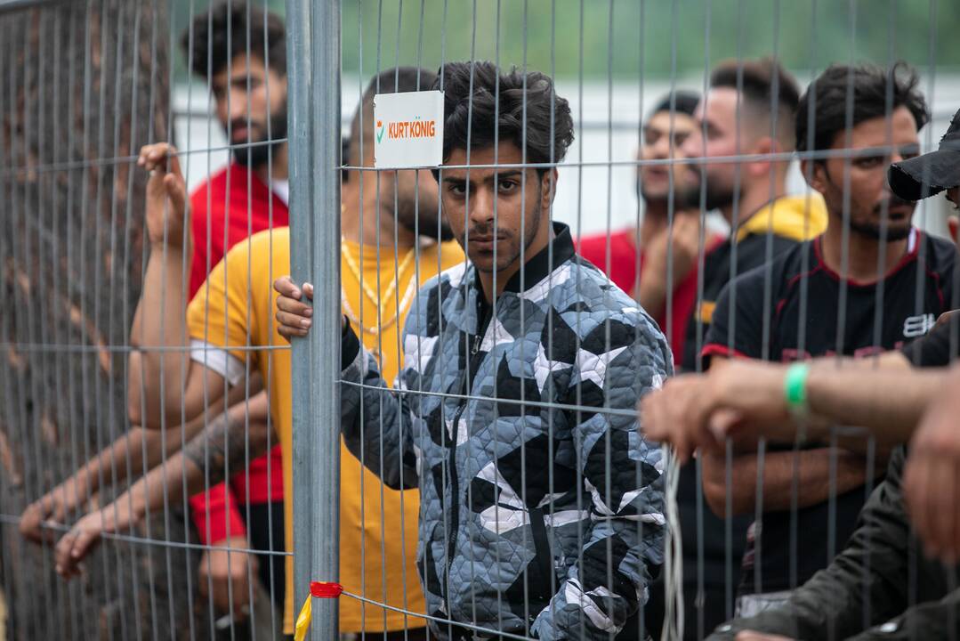 Pasienyje su Baltarusija apgręžta 18 neteisėtų migrantų