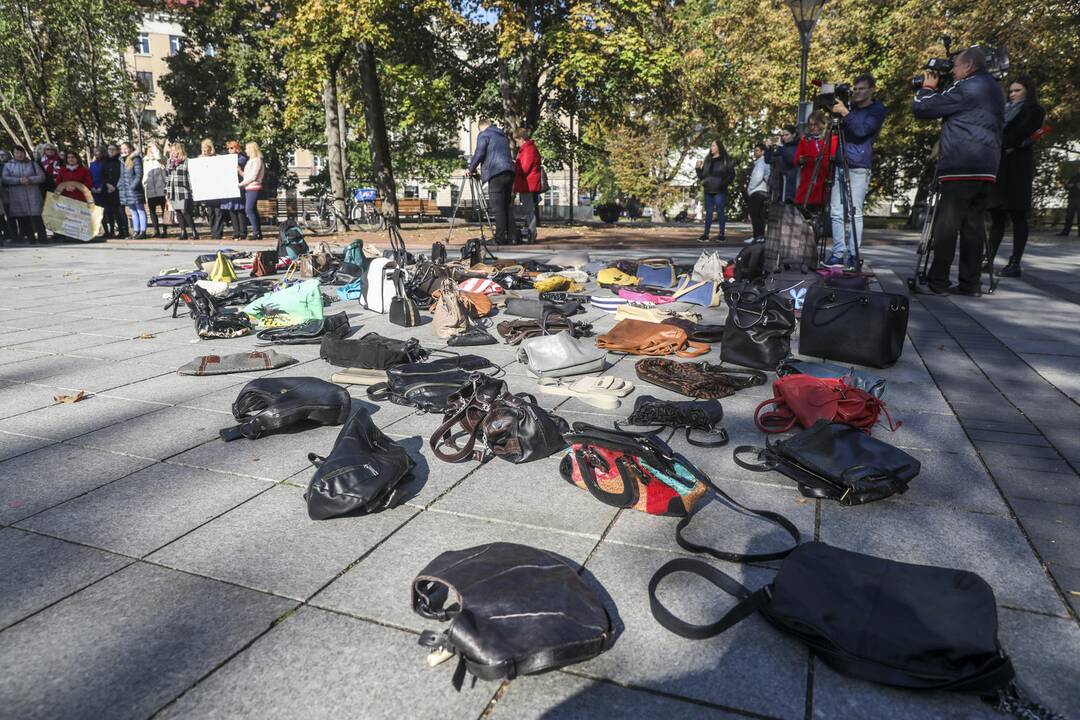 Socialinių darbuotojų piketas