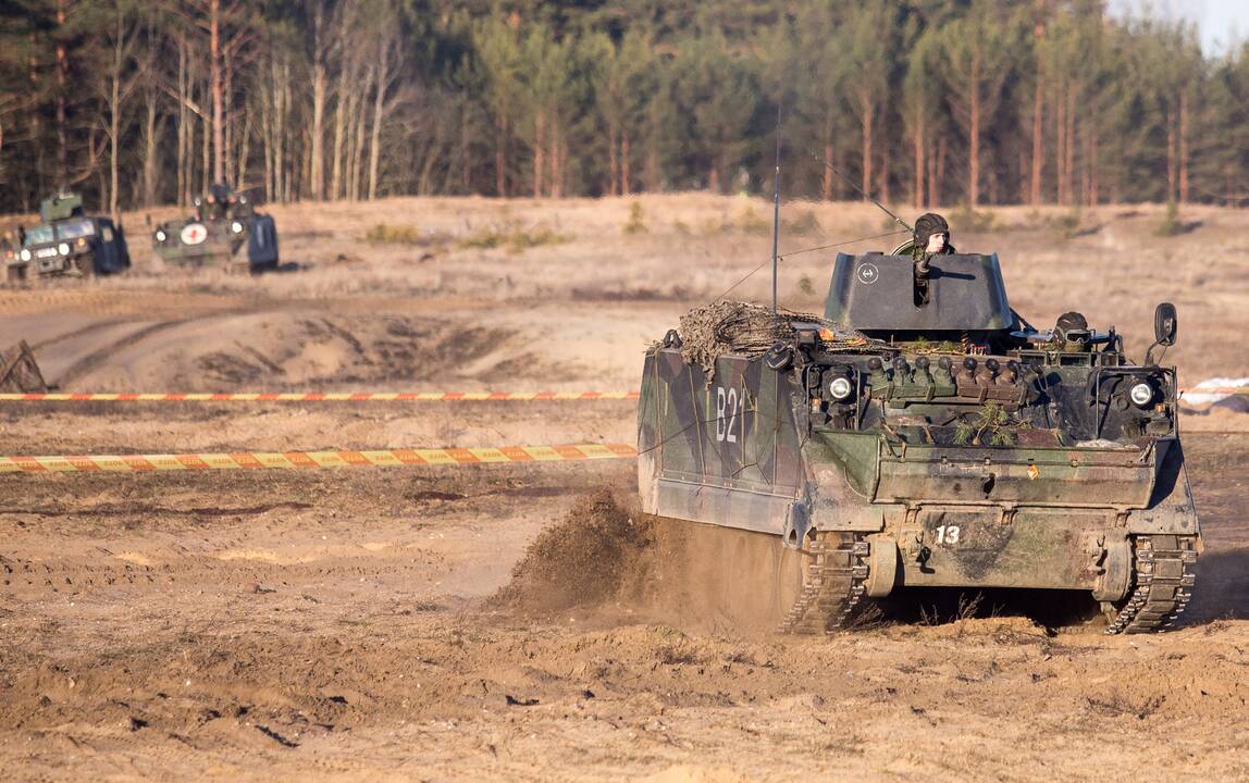 Seimas supaprastino žemės paėmimą karinei infrastruktūrai