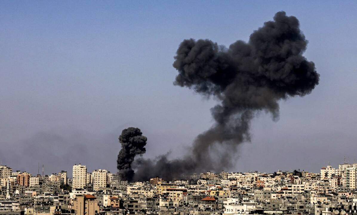 Ir toliau auga įtampa tarp Izraelio ir palestiniečių kovotojų Gazos Ruože: nerimaujama, kad ji gali peraugti į karą.
