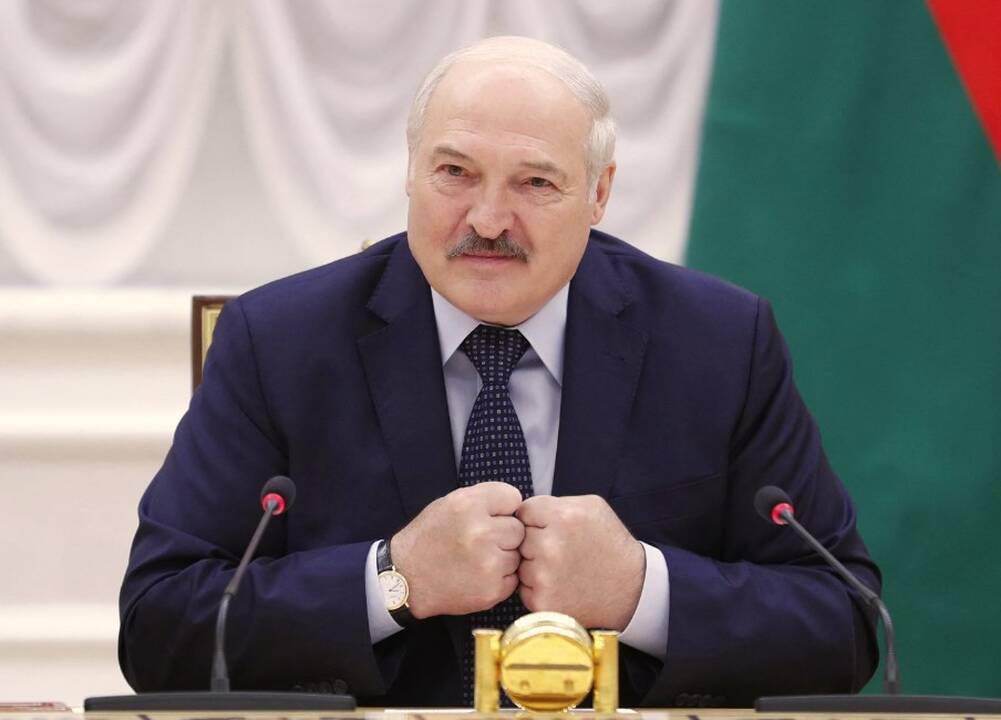 ES diplomatai sutarė dėl sankcijų svarbiems Baltarusijos ekonomikos sektoriams