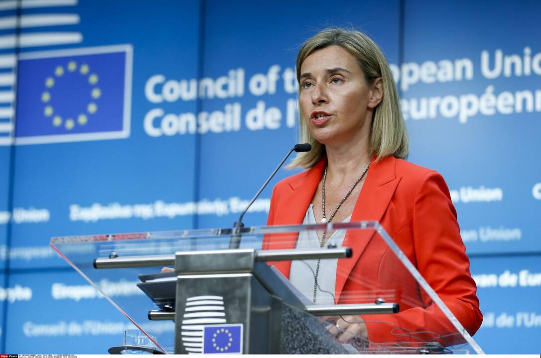 F. Mogherini: ES nesvyruodama palaiko Ukrainą