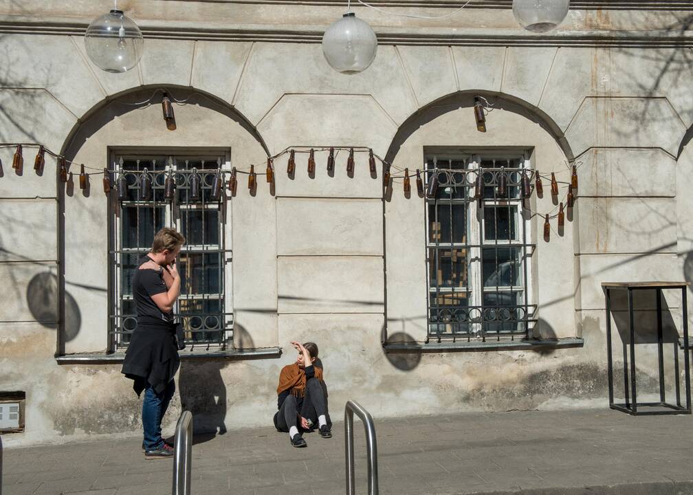 Anot G. Chomentausko, kalbant apie faktinį skyrybų skaičių, Lietuvos situacija nėra gera