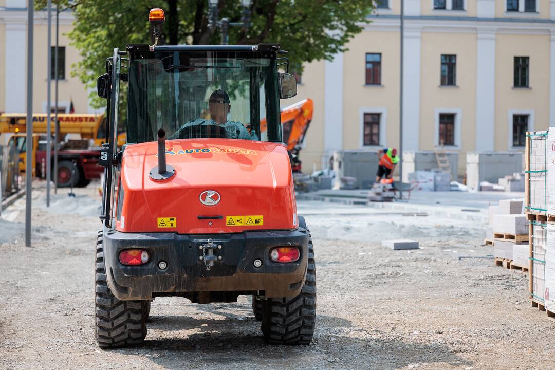Pokyčiai: Rotušės aikštėje bus įrengta moderni apšvietimo sistema, kuri skleis daugiau šviesos.