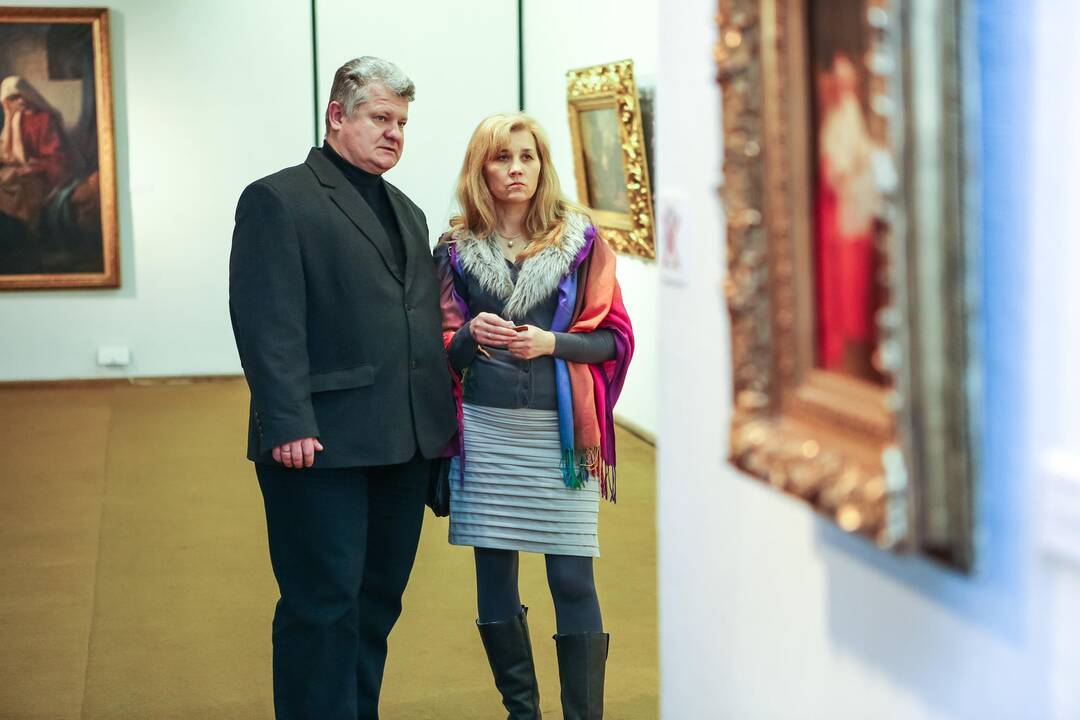 R. Mikutavičiaus kolekcijos parodos atidarymas