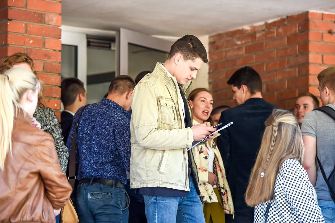 Lietuvių kalbos ir literatūros egzaminas Kaune