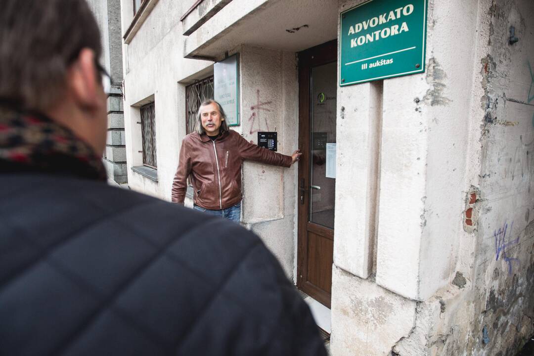 Architektas A. Kančas nustėręs: unikalios smetoniškos durys buvo išmestos į sąvartyną