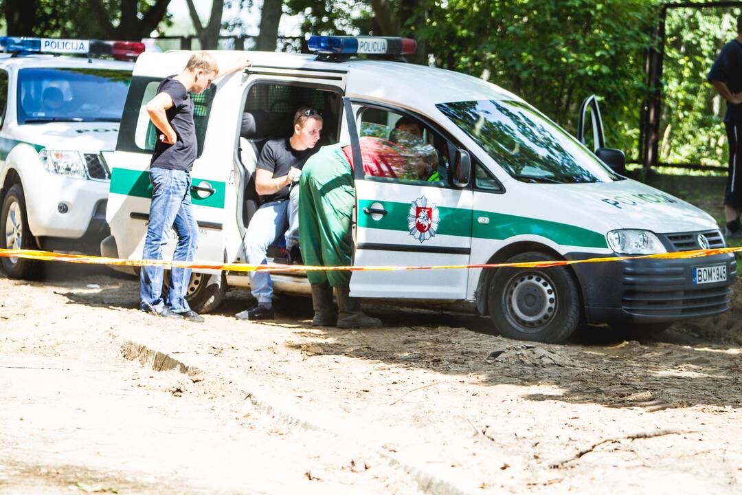 Prie Kauno klinikinės ligoninės darbininkai iškasė sprogmenį
