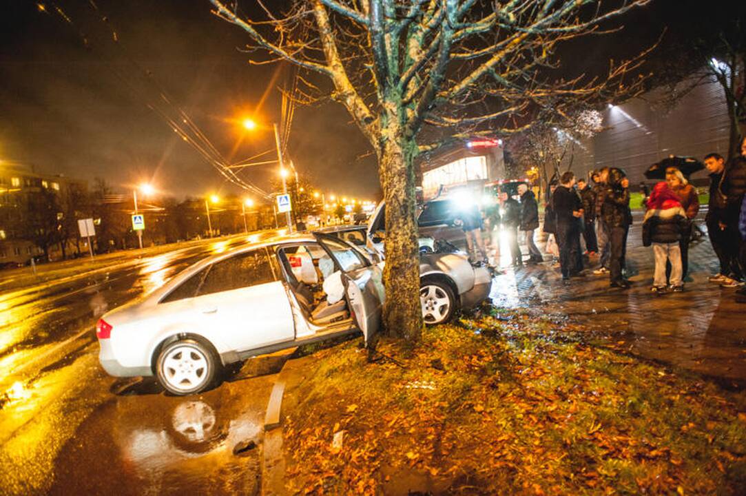 Pirmadienio vakarą Kaune- net trys avarijos