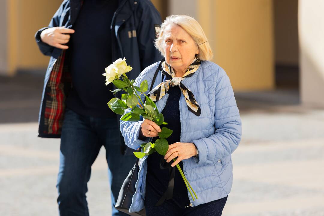 Vilniuje – atsisveikinimas su kunigu jėzuitu Antanu Saulaičiu