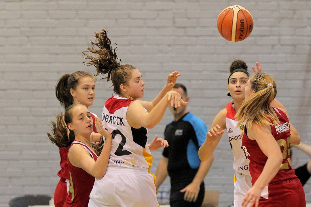 Vokietija – Rusija 43:51. Merginų U16 EČ