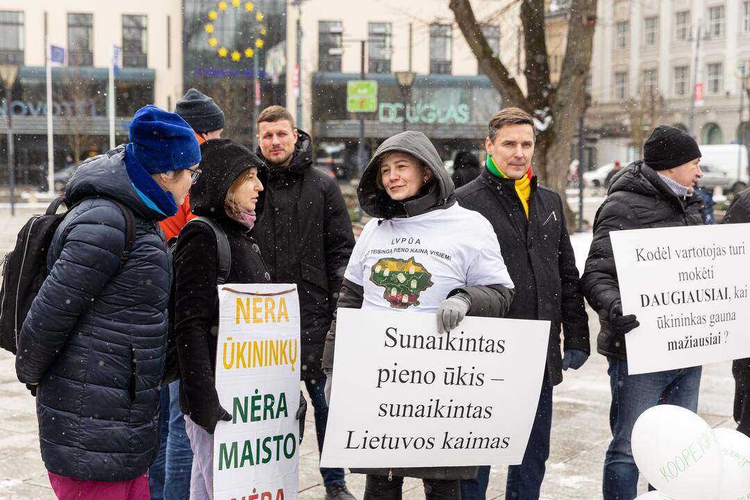 Pienininkų protestas prie Vyriausybės