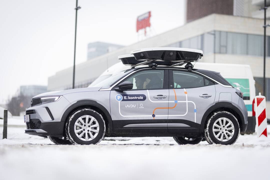 Vilniuje pristatytas e. kontrolės automobilis