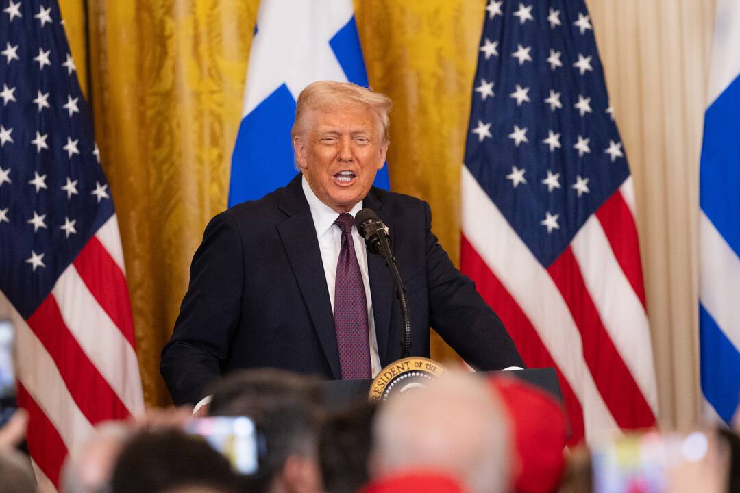 Baltieji rūmai: nepaisant klaidos, Trumpas pasitiki savo nacionalinio saugumo komanda