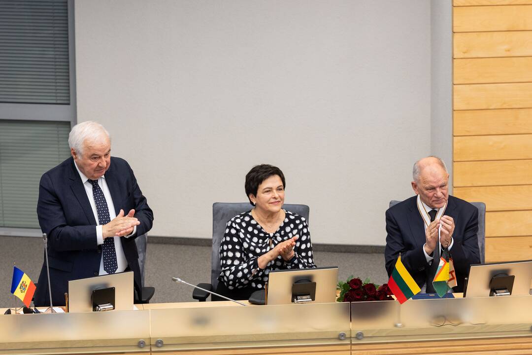 V. P. Andriukaičiui ir V. Matei įteiktos Aleksandro Stulginskio žvaigždės