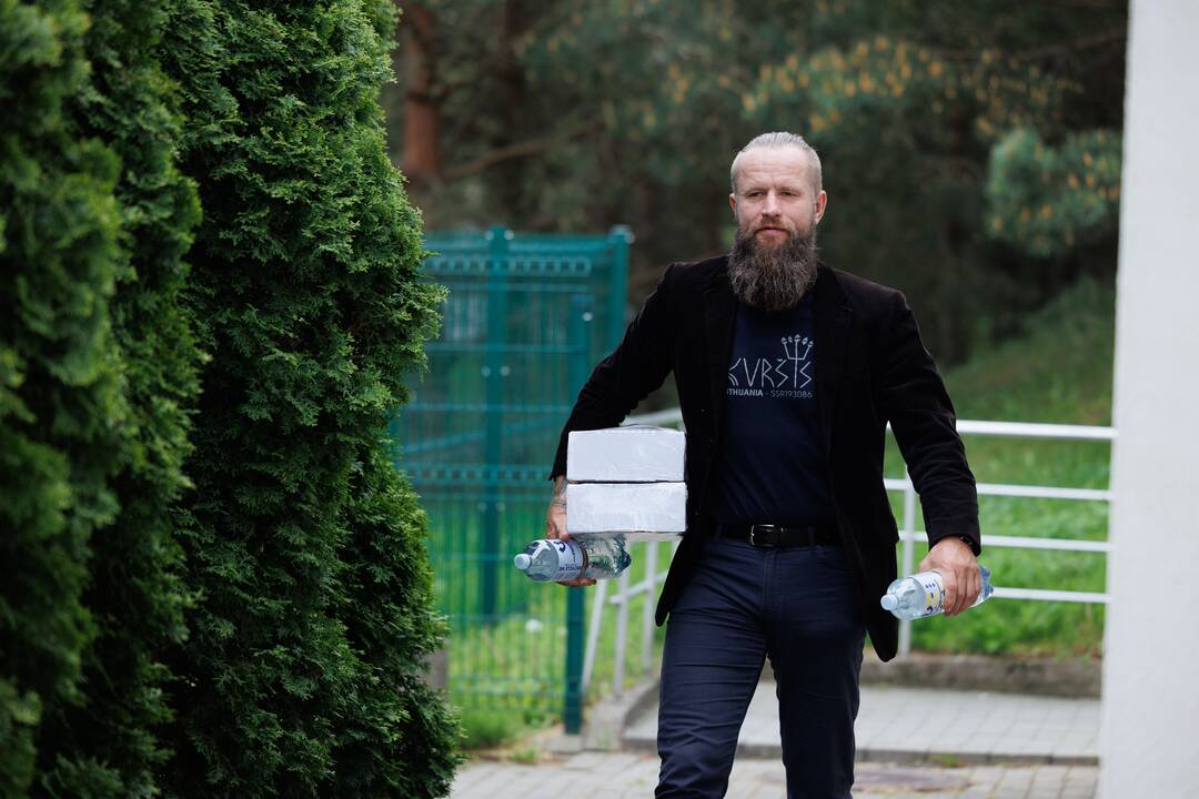 Klaipėdoje – atsisveikinimas su žuvusiu Gintaru Bendžiumi