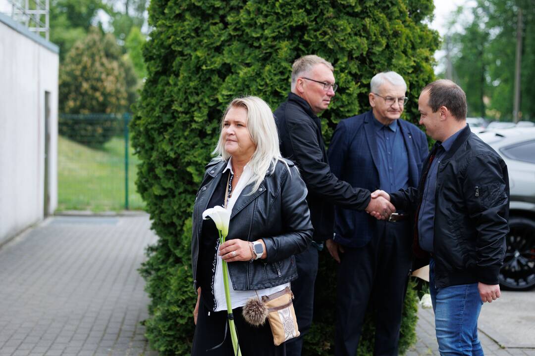 Klaipėdoje – atsisveikinimas su žuvusiu Gintaru Bendžiumi