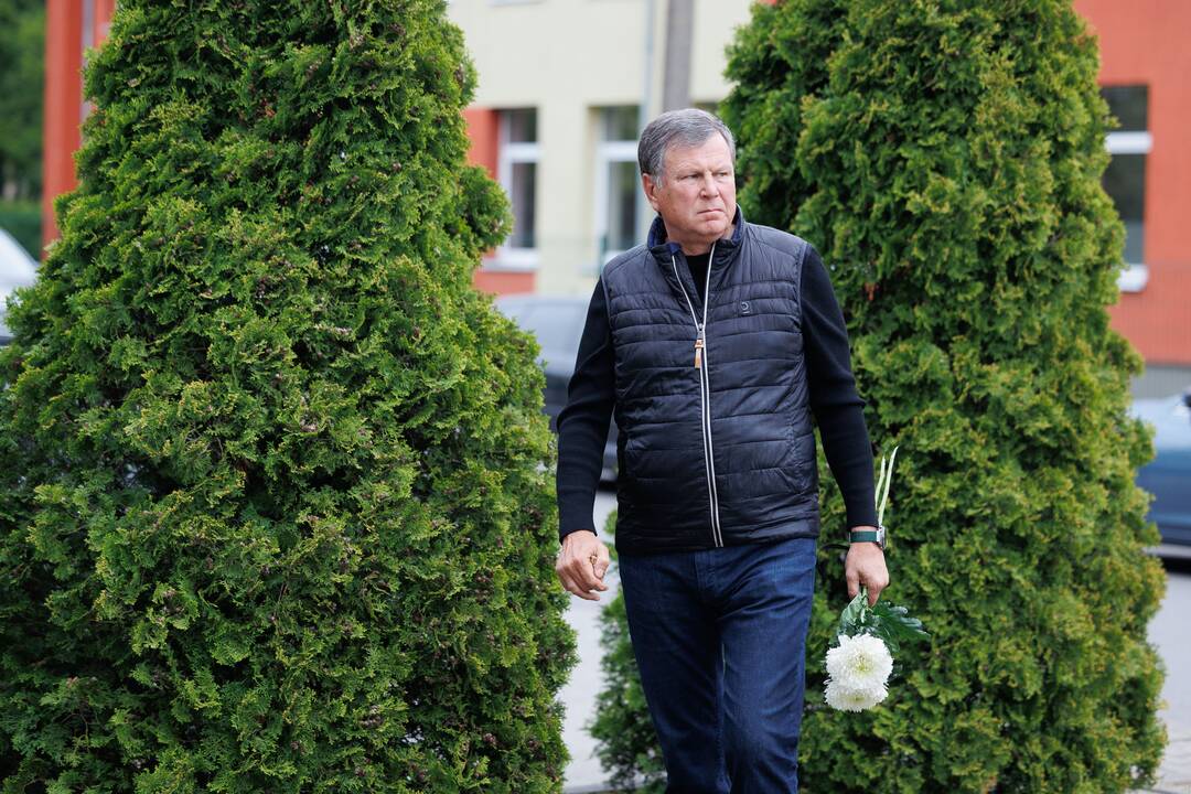 Klaipėdoje – atsisveikinimas su žuvusiu Gintaru Bendžiumi