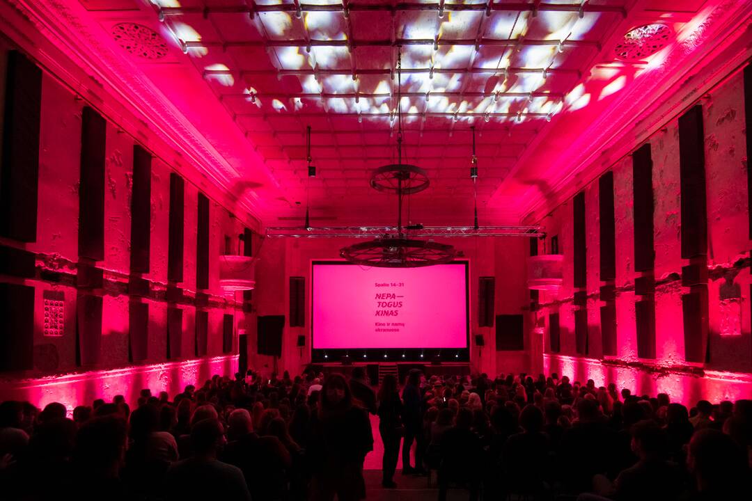 Prasidėjo 15-asis dokumentinių filmų festivalis „Nepatogus kinas“