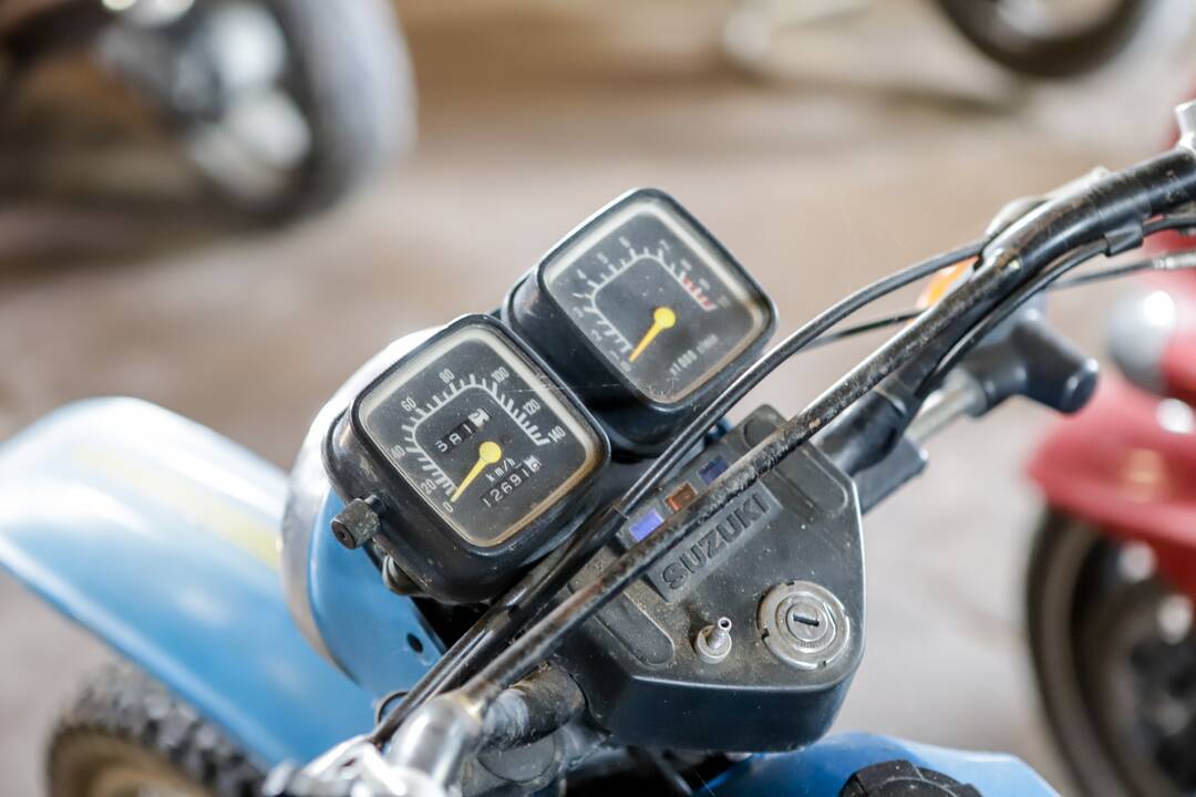 Pomėgis: motociklus jau daugiau nei 20 metų kolekcionuojantis Babtyno dvaro šeimininkas M.Šventoraitis teigia net pats nežinantis, iš kur tas kolekcininko genas.