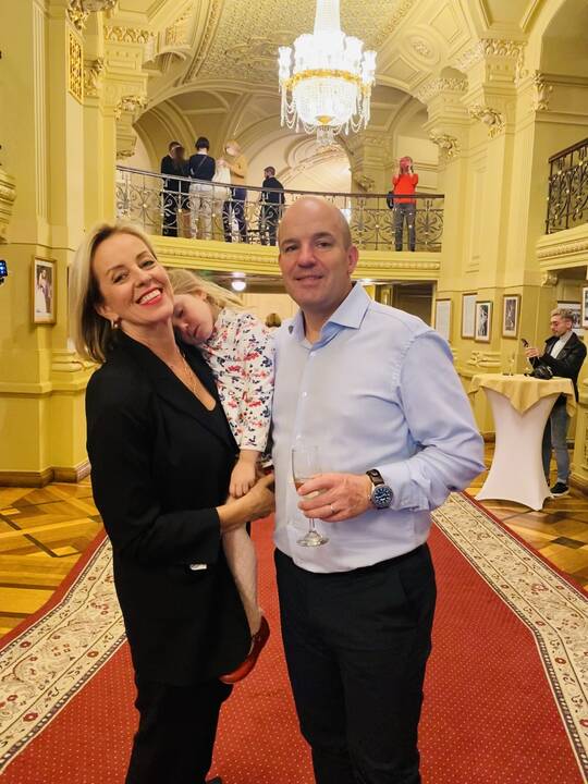 Namai: dvejus metus O.Werschlan su vyru Martinu ir dukra Laura gyveno Ukrainos sostinėje Kyjive, o dabar net neįsivaizduoja, kada galės sugrįžti. 