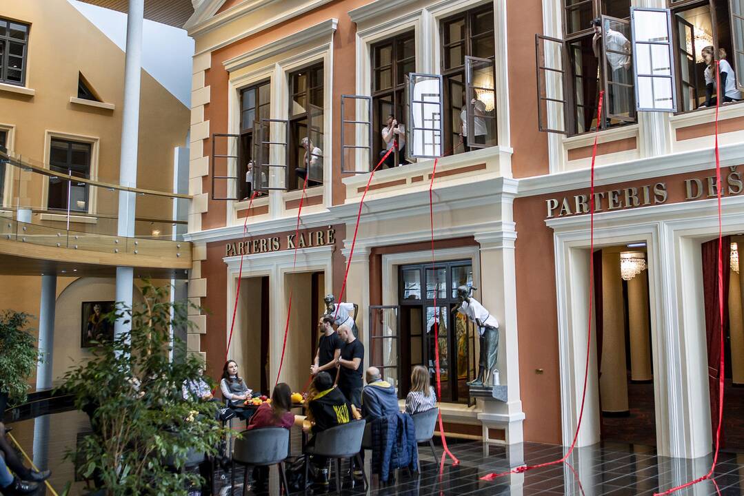 Pasiruošimas: šią savaitę uostamiesčio teatralų susitikime dėl pasiruošimo Tarptautinei teatro dienai nepamiršta ir koronaviruso tema.
