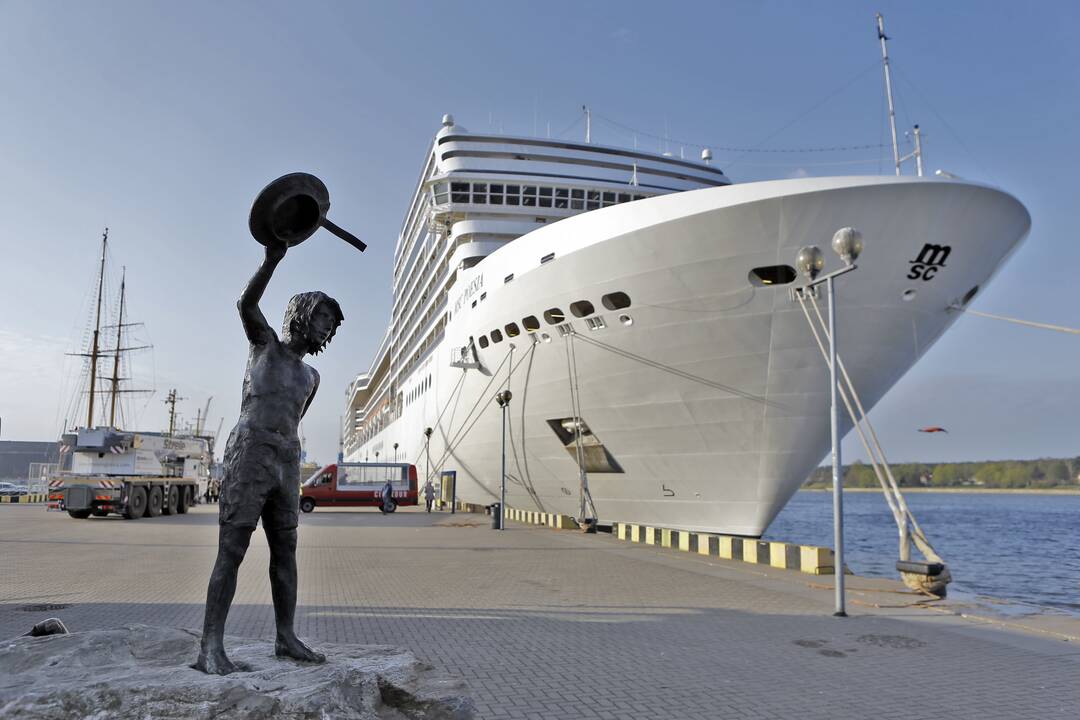 Dėlionė: tikimasi, kad, pradėjus žmones skiepyti nuo koronaviruso, atsigaus ir turizmo sektorius, tad Klaipėdą pagaliau aplankys laineriai, kurių nė vieno nesulaukta 2020 m.
