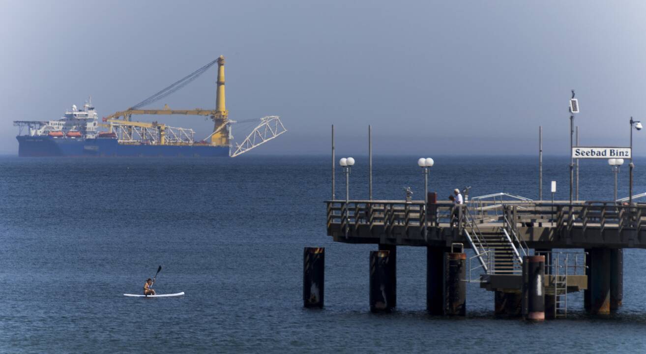 „Nord Stream 2“ tiesimo laivas atnaujino darbus Danijos ekonominėje zonoje