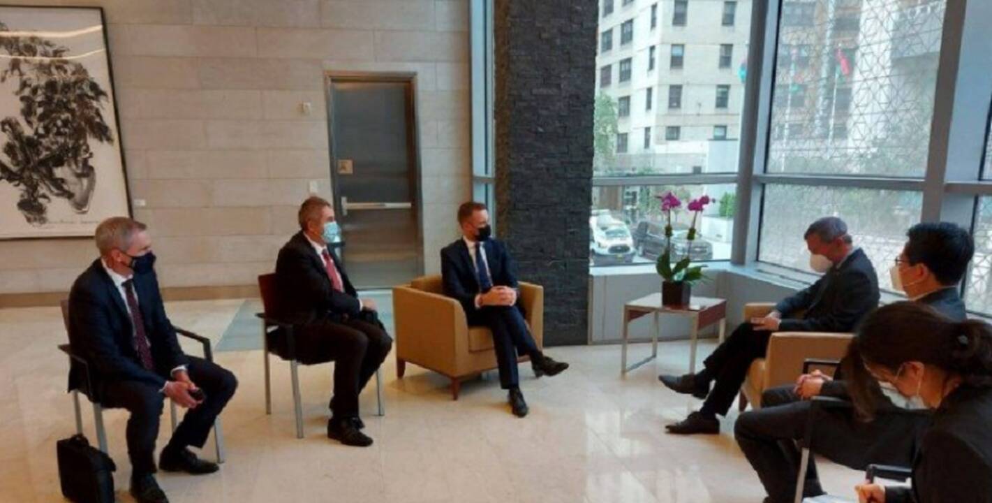 Lietuva sieks glaudesnio bendradarbiavimo su Singapūru